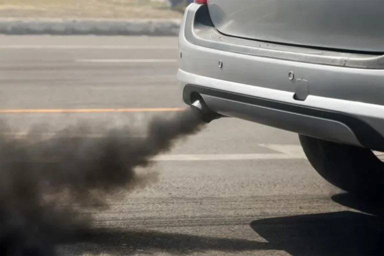 motor está fumando